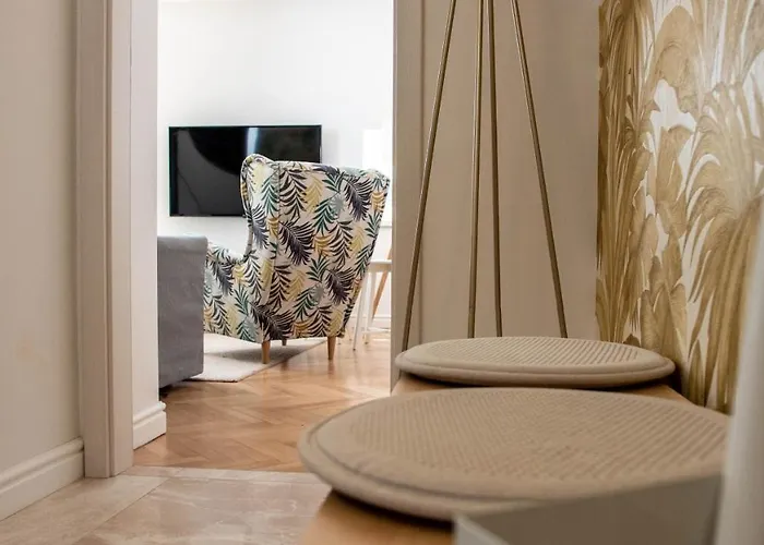 Sunnyside In The Center Apartma